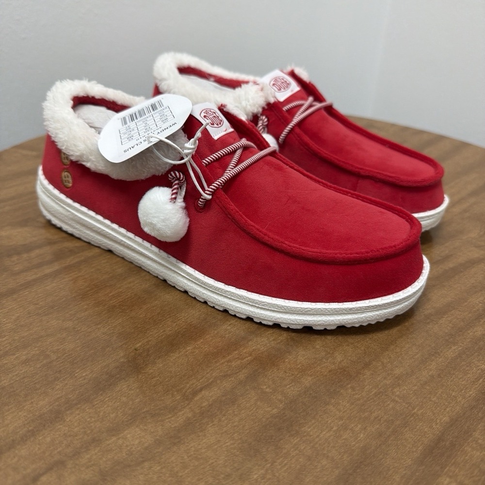 Hey Dude Wendy Mrs Claus Womens Size 7 Red white slip on christmas comfort